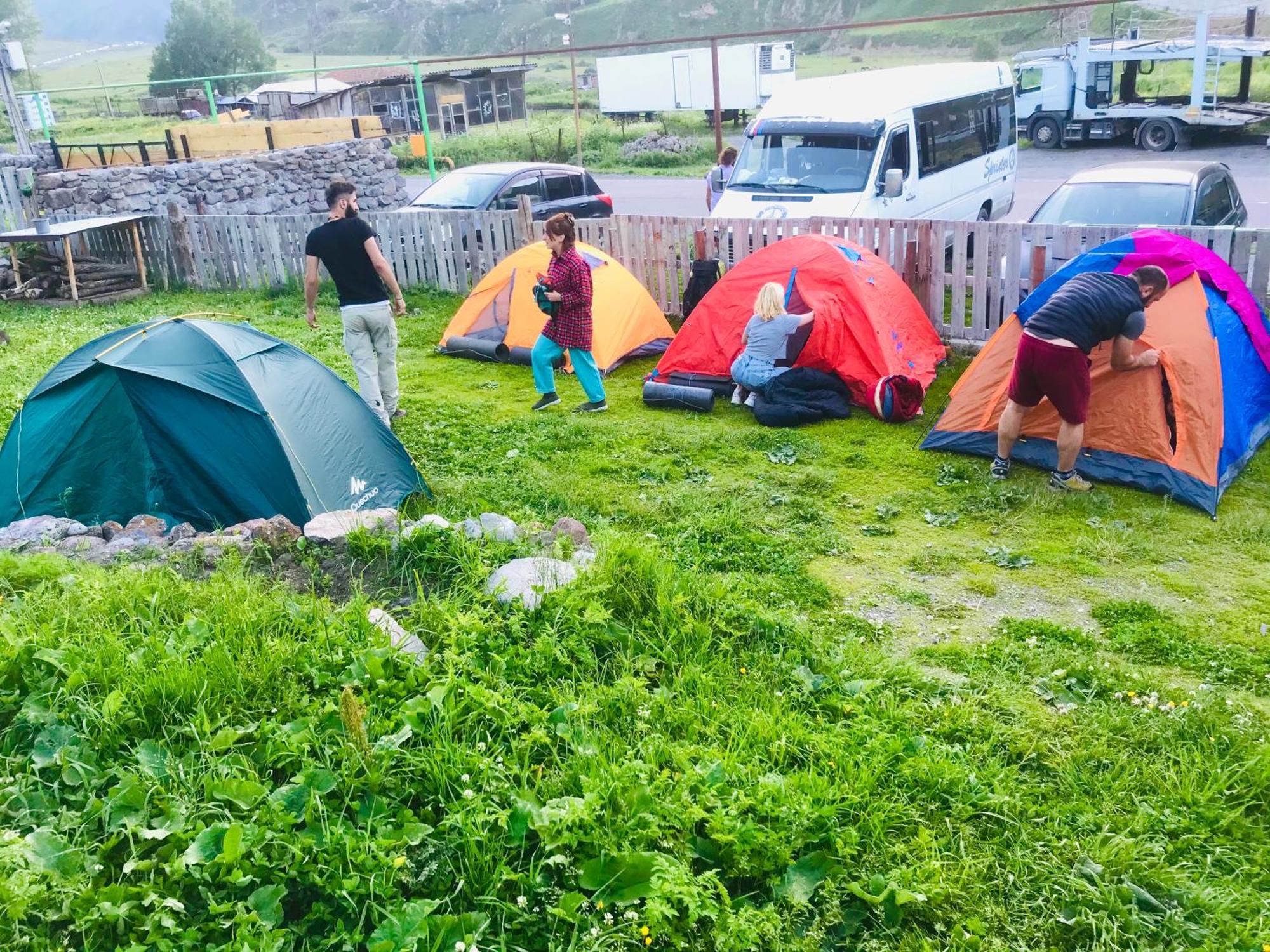 Guesthouse And Cottage Nicolo Kazbegi Bagian luar foto